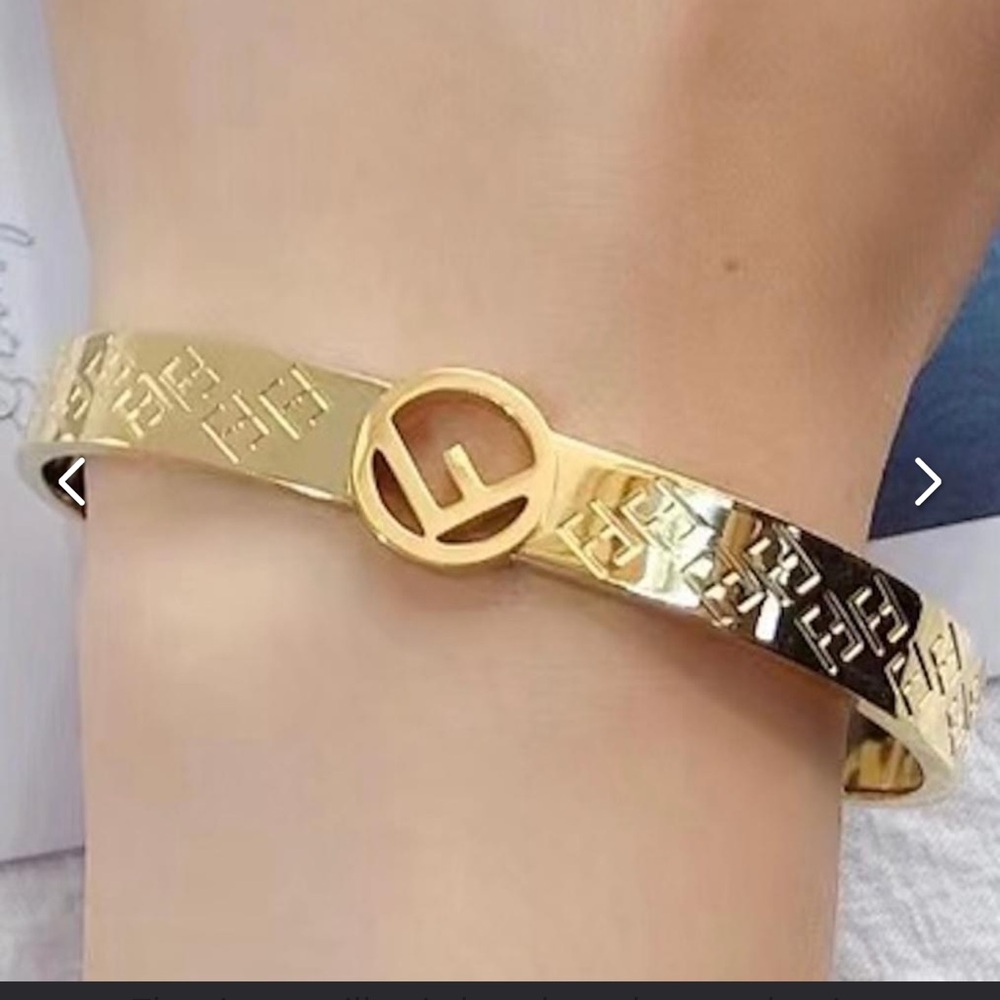 Fendi Logo Hinged Bangle Bracelet